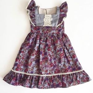 Flutter dress by ele story 
Size 2/3T